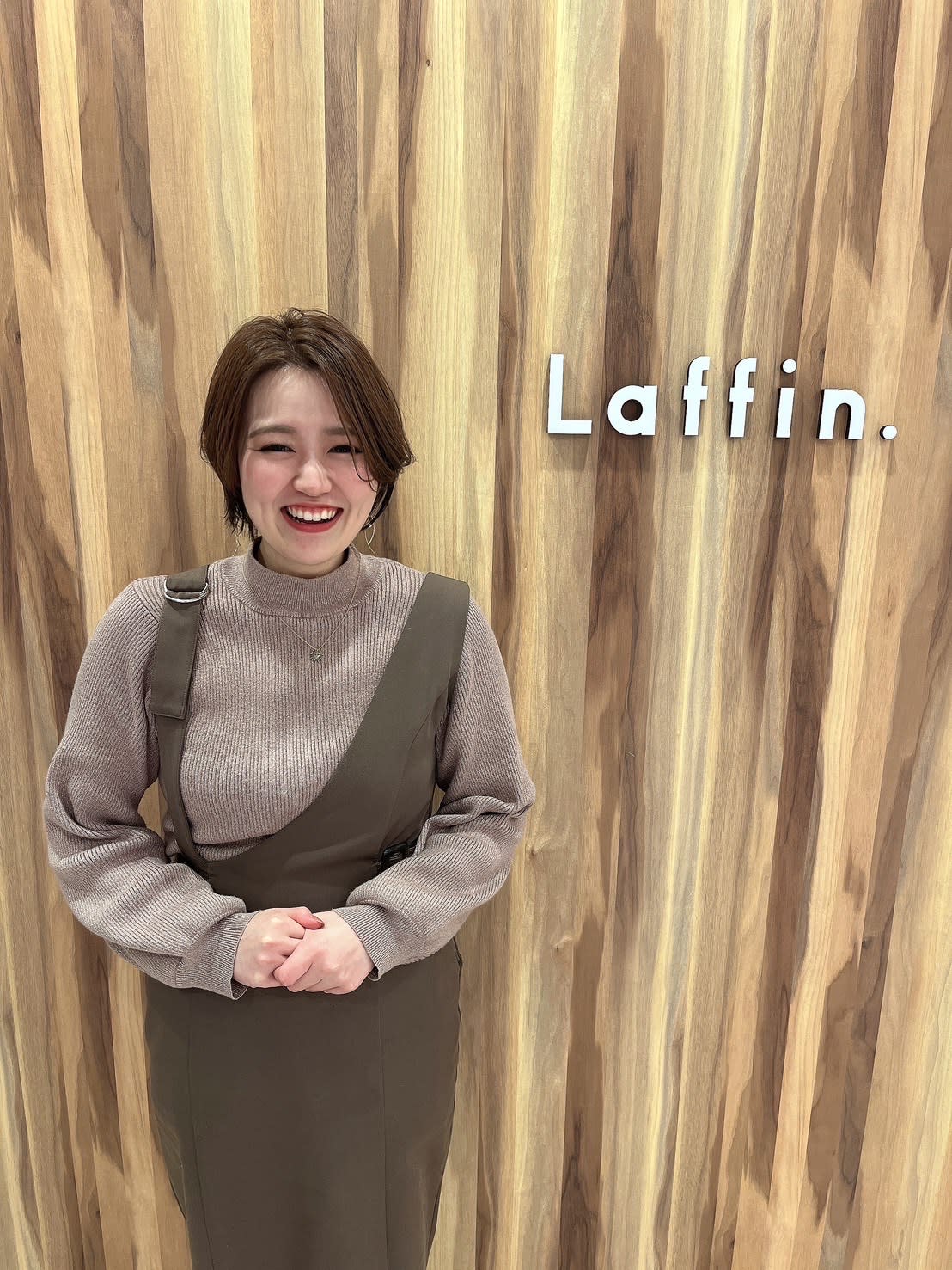 Laffin._保子 祐里香