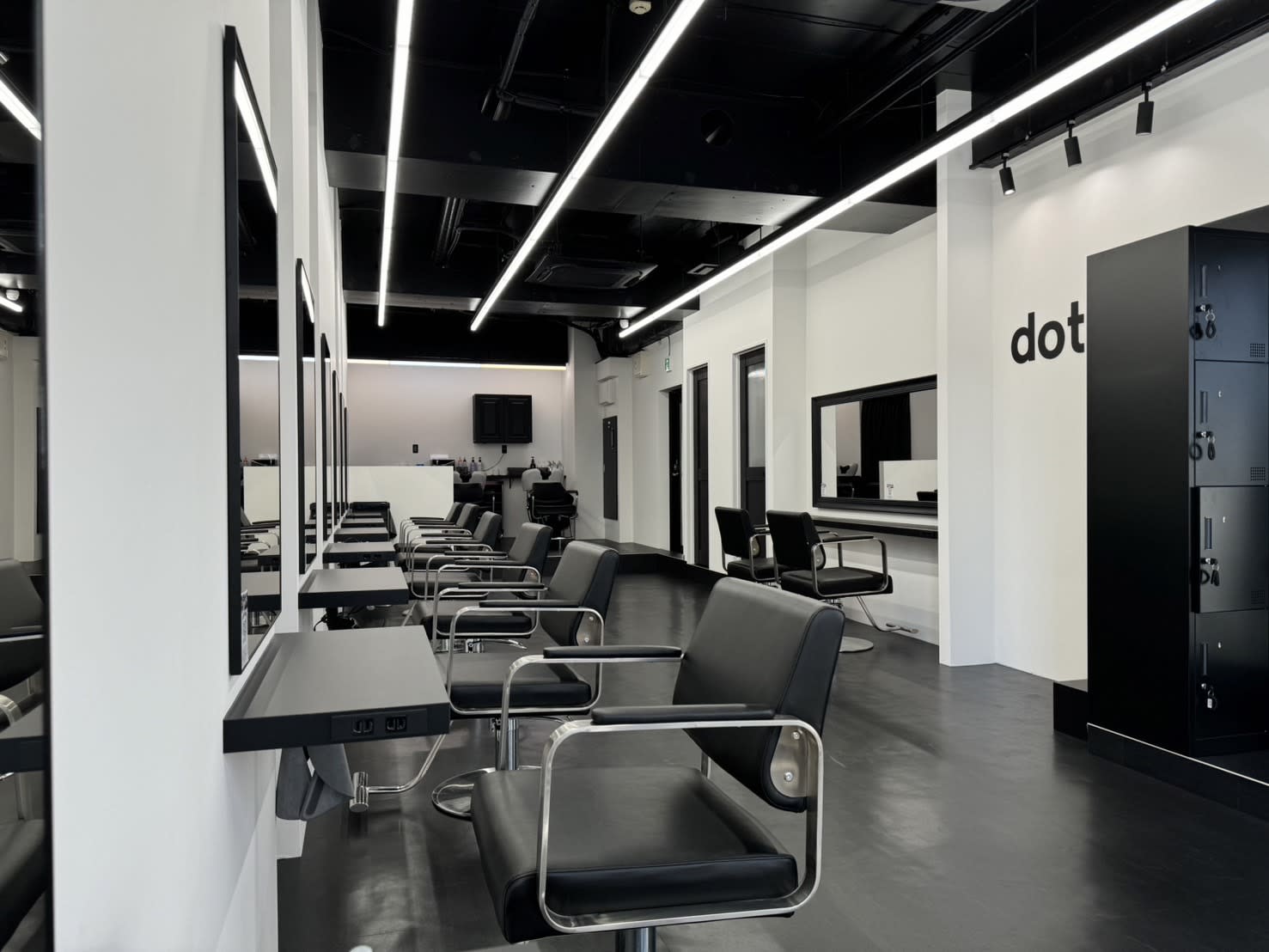 men's salon dot.tokyo 横浜店【メンズサロンドットトウキョウ】