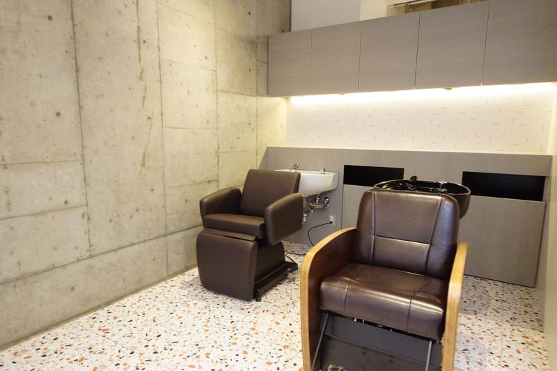 Agu hair ravir 長岡天神店_1