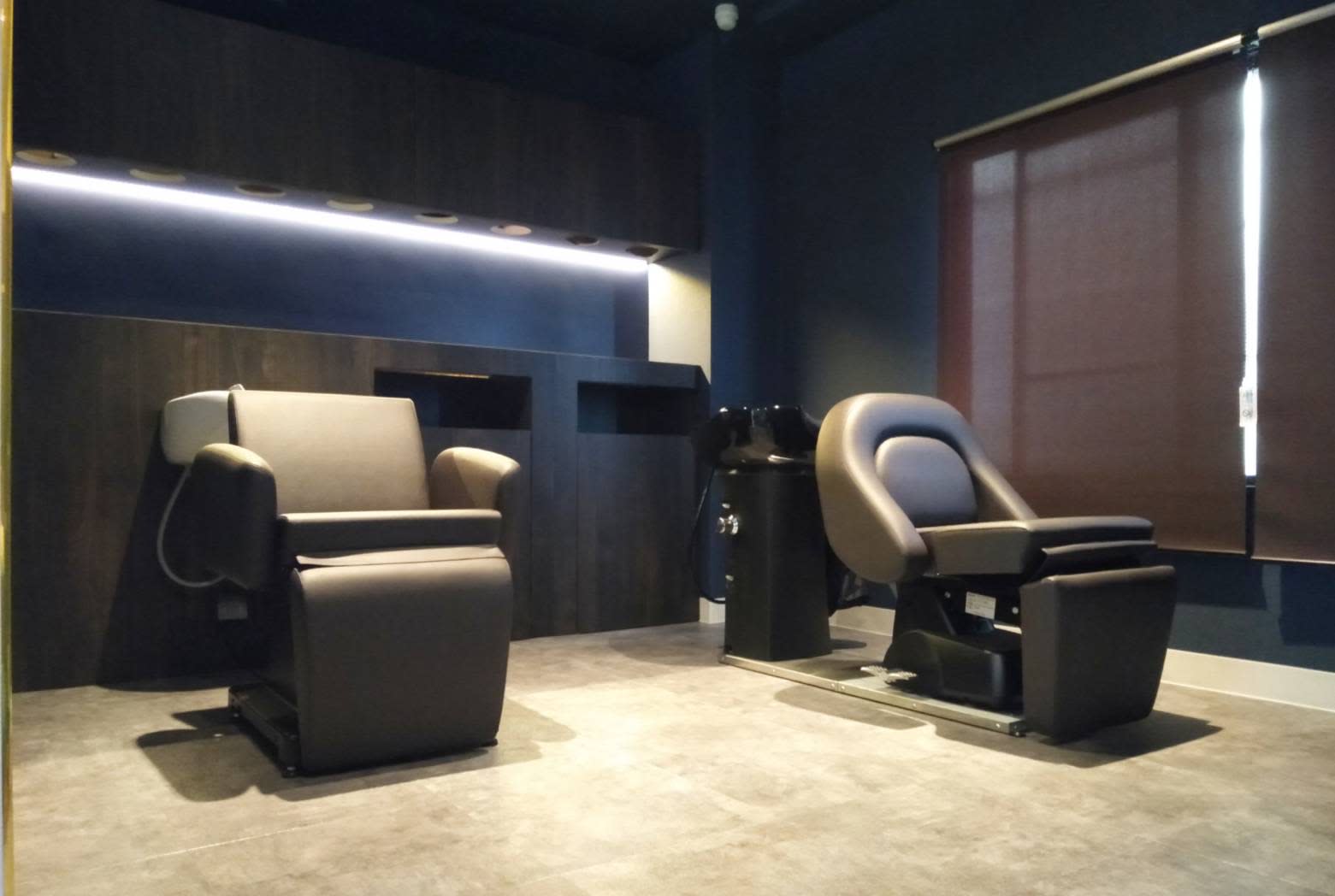 Agu hair raffine 新大宮店_2