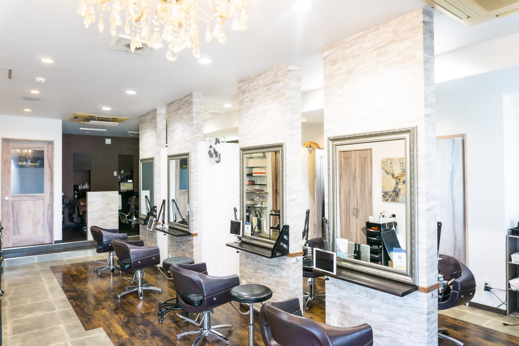 エクステ・髪質改善・縮毛矯正 hair salon AMOR 下関本店
