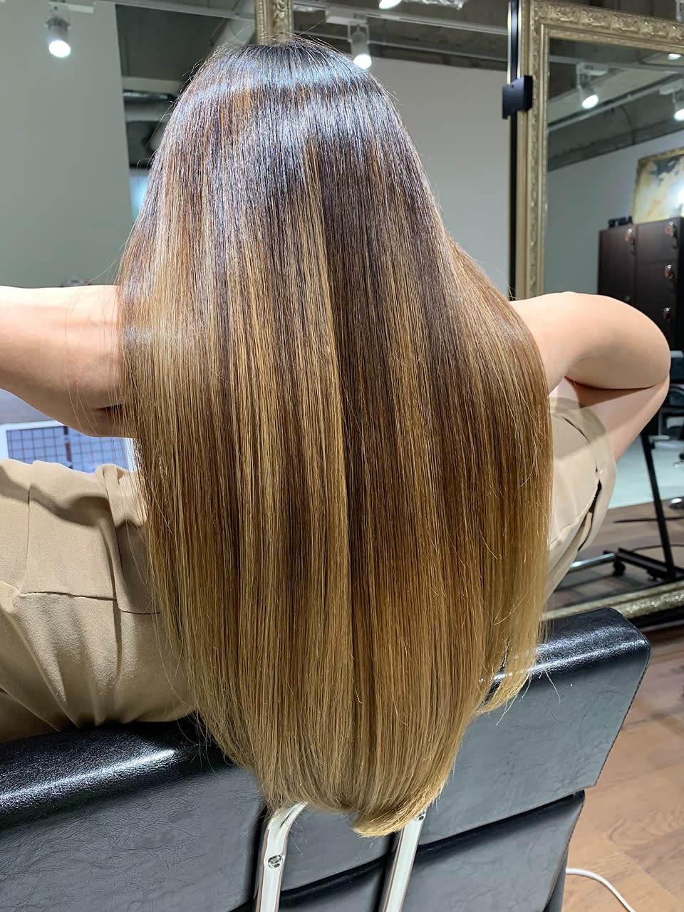 エクステ・インナーカラー・髪質改善・縮毛矯正専門店 hair salon AMOR 高田馬場店_2