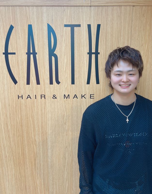 HAIR & MAKE EARTH 越谷店_山倉　大輝