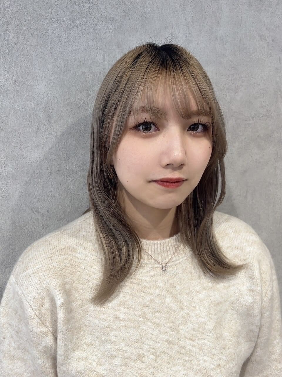 LUCK 本厚木_伊藤　詩織