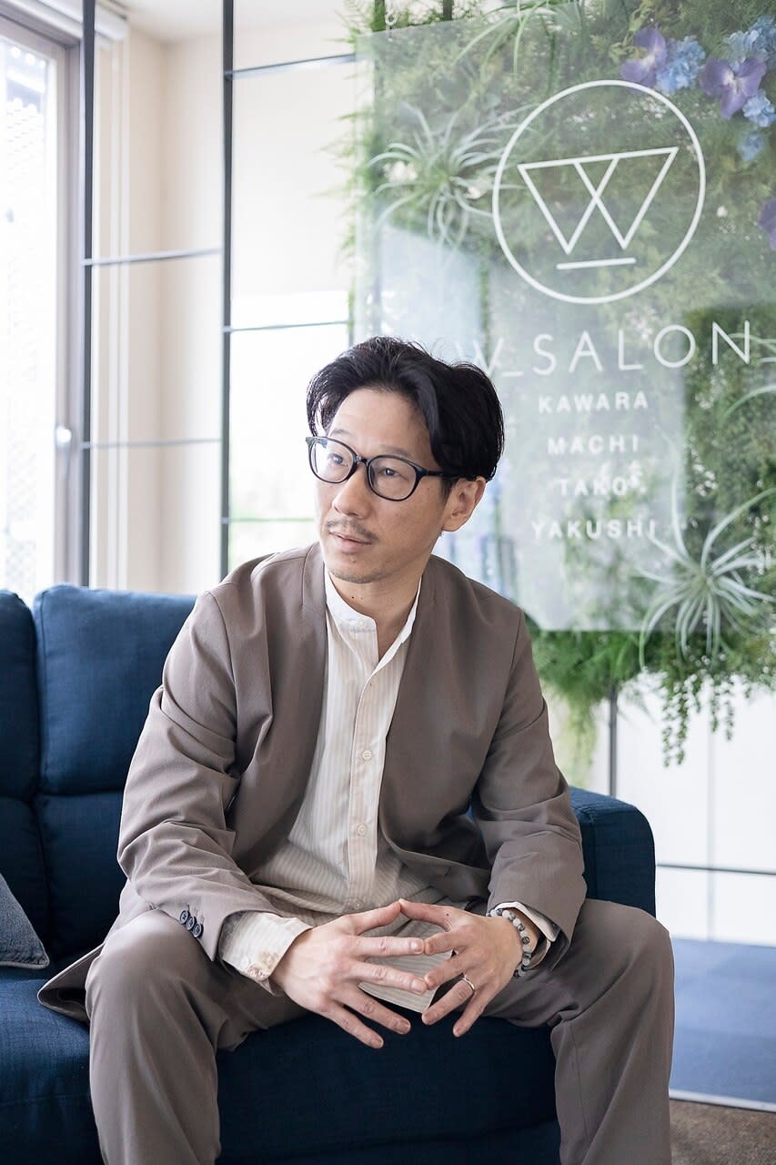 W_SALON_奥田 勝也