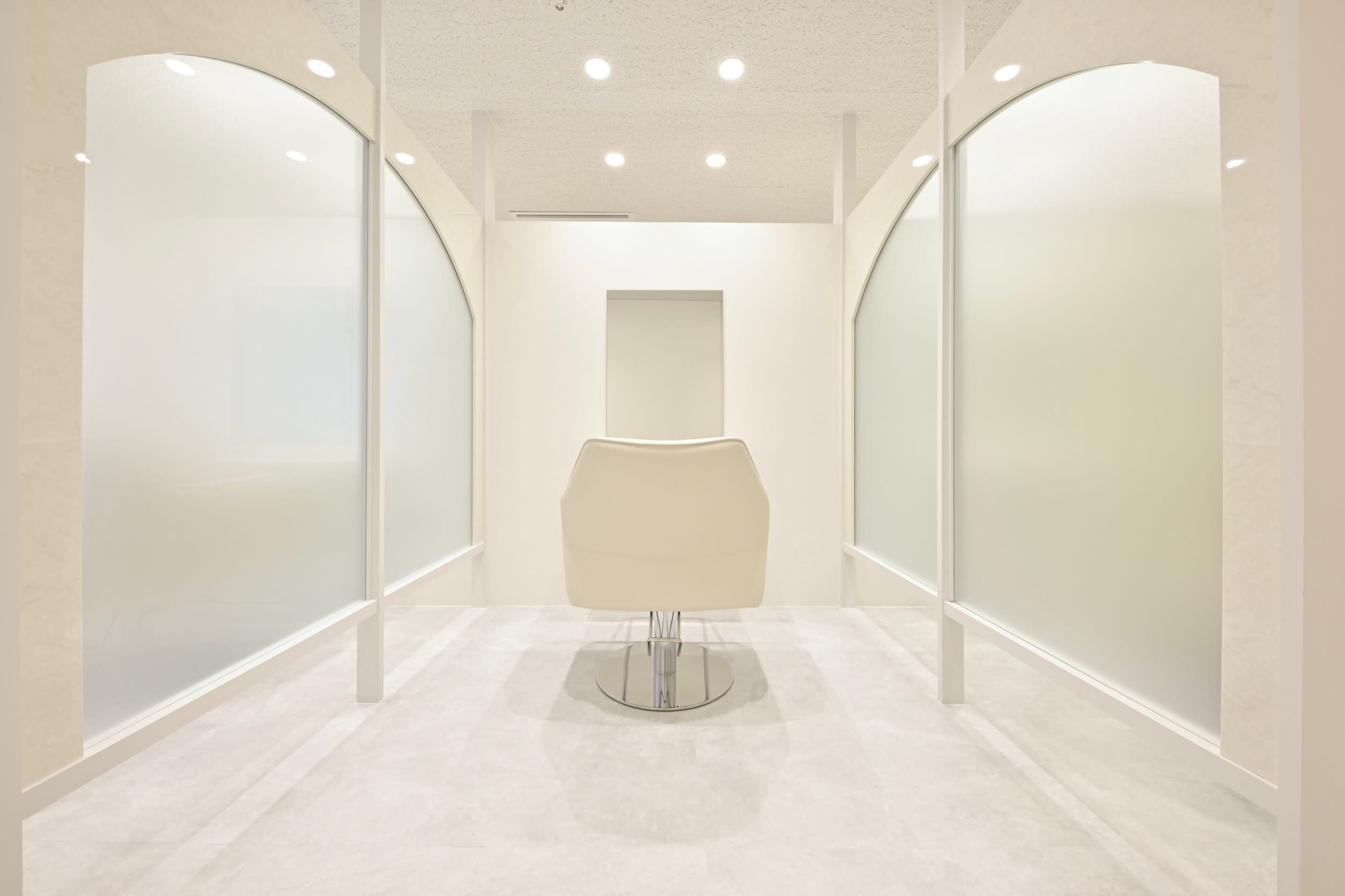 【全席個室】afrodite hair&treatment 心斎橋店