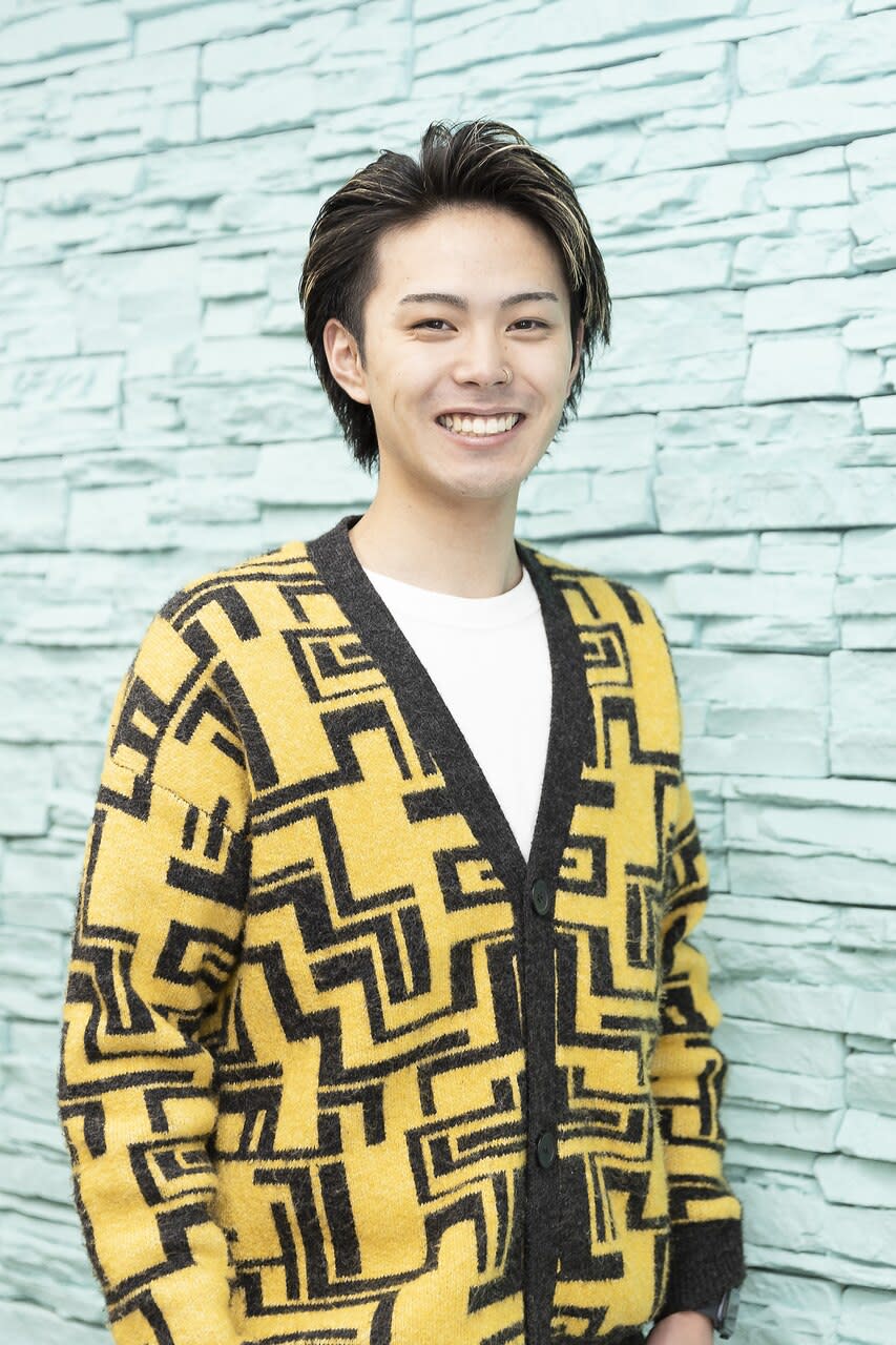HAIR & MAKE EARTH 上本町店_岡田 聖也