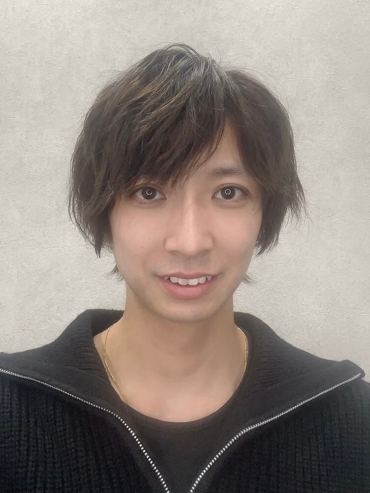 EARTH coiffure beauté 新潟青山店_真貝 史哉