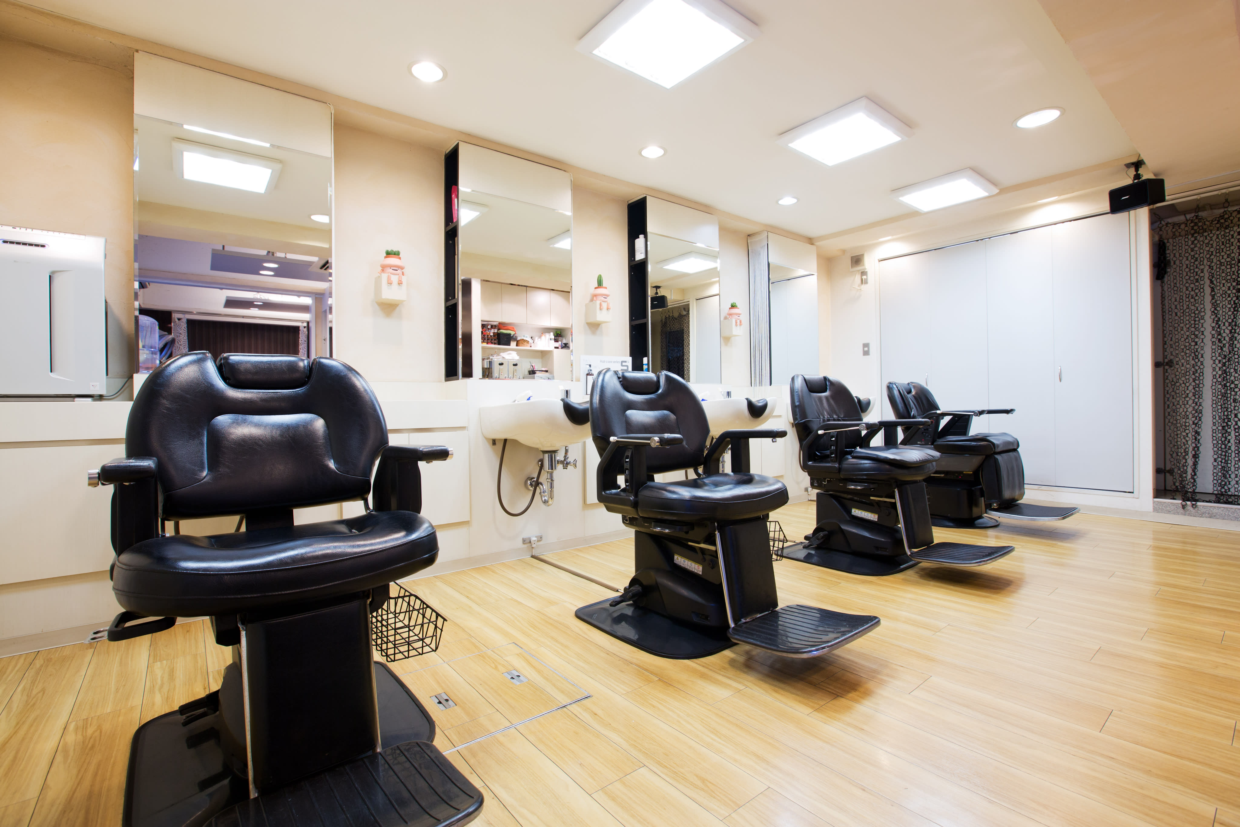 Grooming&Hair Salon SKY_1