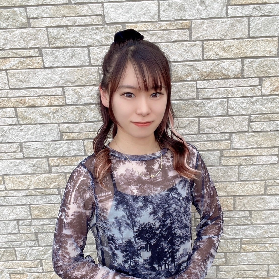 EARTH coiffure beauté 小山店_シオナ