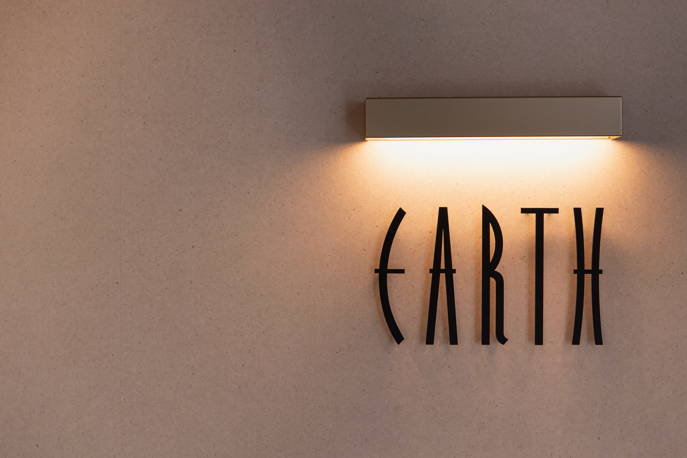 HAIR & MAKE EARTH 菊名店_石井　瀬菜