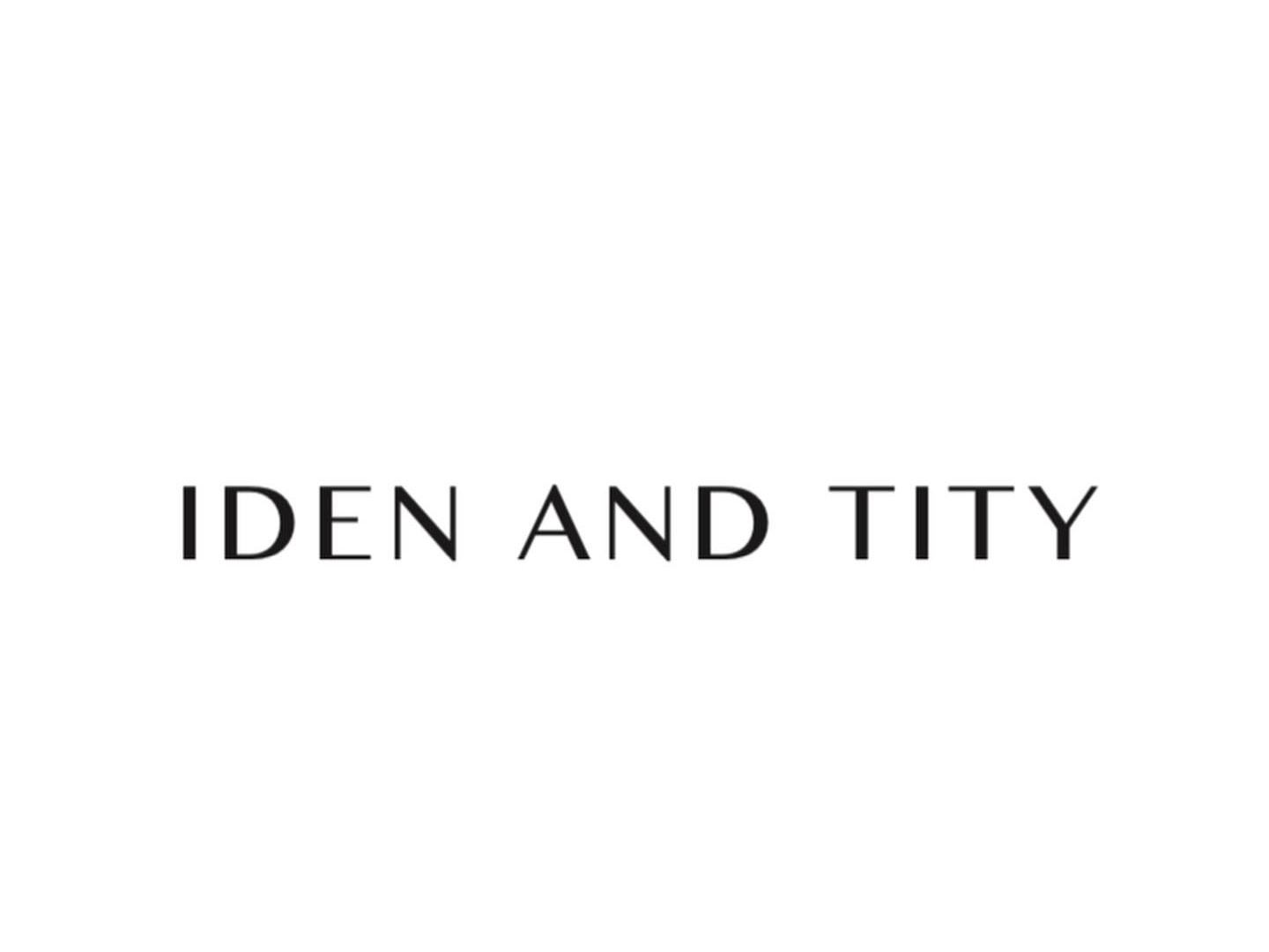 IDEN AND TITY 【アイデン アンド ティティ】_月菜
