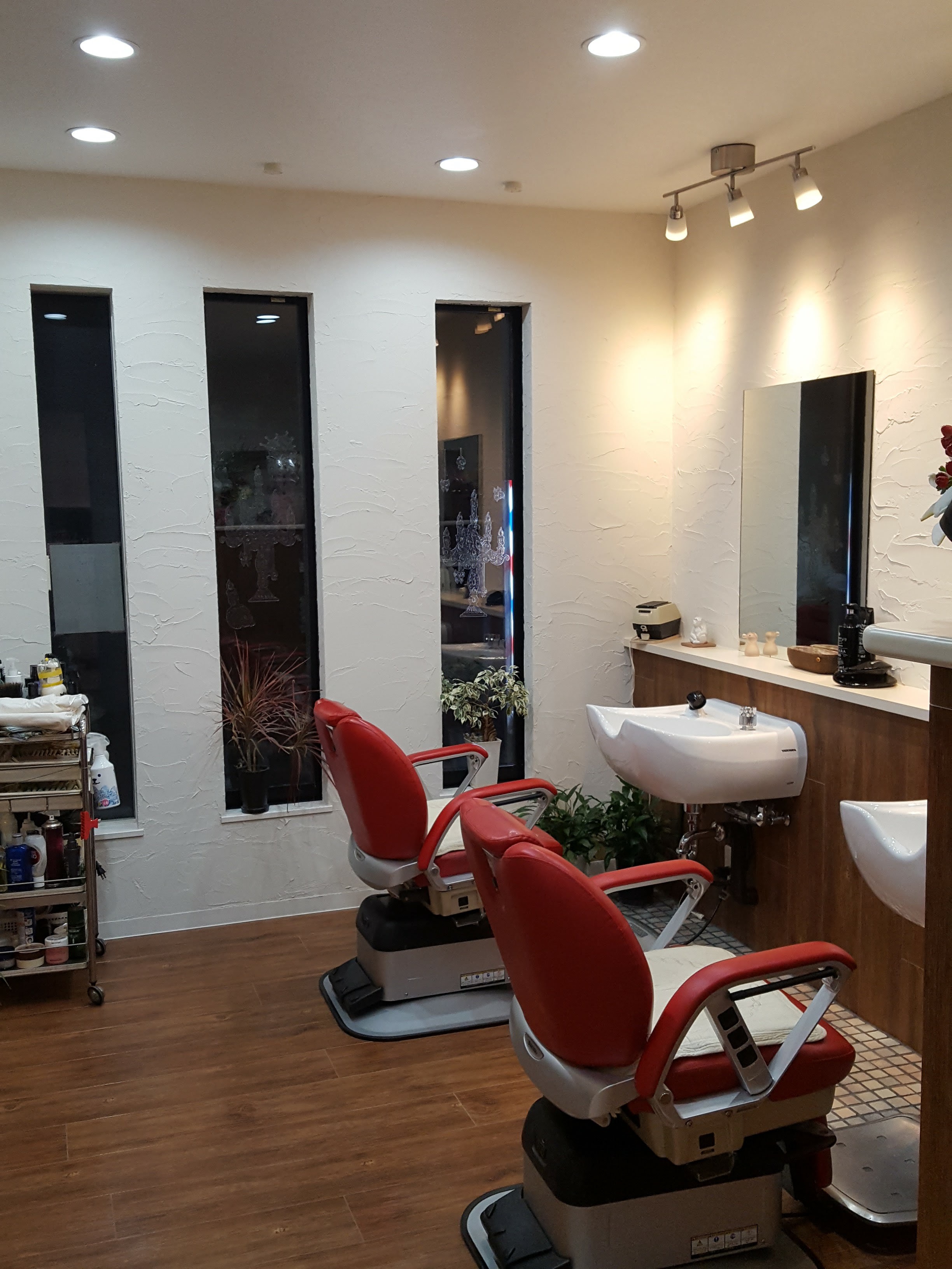 Hair & Esthetic Salon ヴィ_1