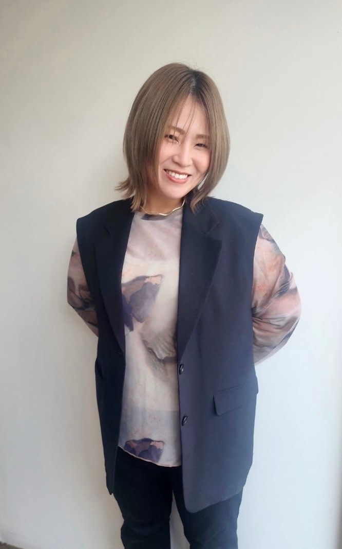 半個室型美容室 Sourire 和白店_堀内愉香