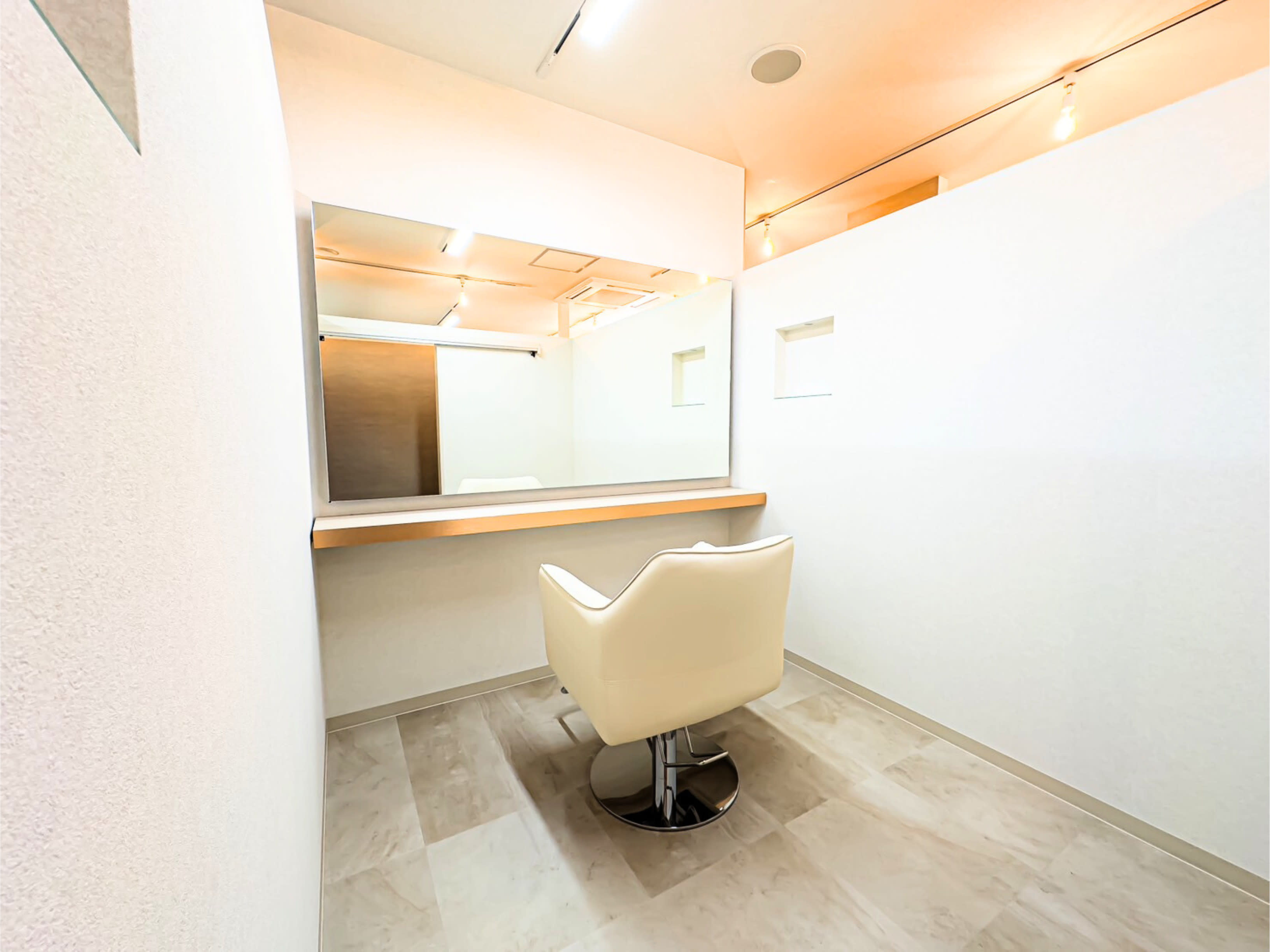 ECLART Lumi 千葉駅前店_2