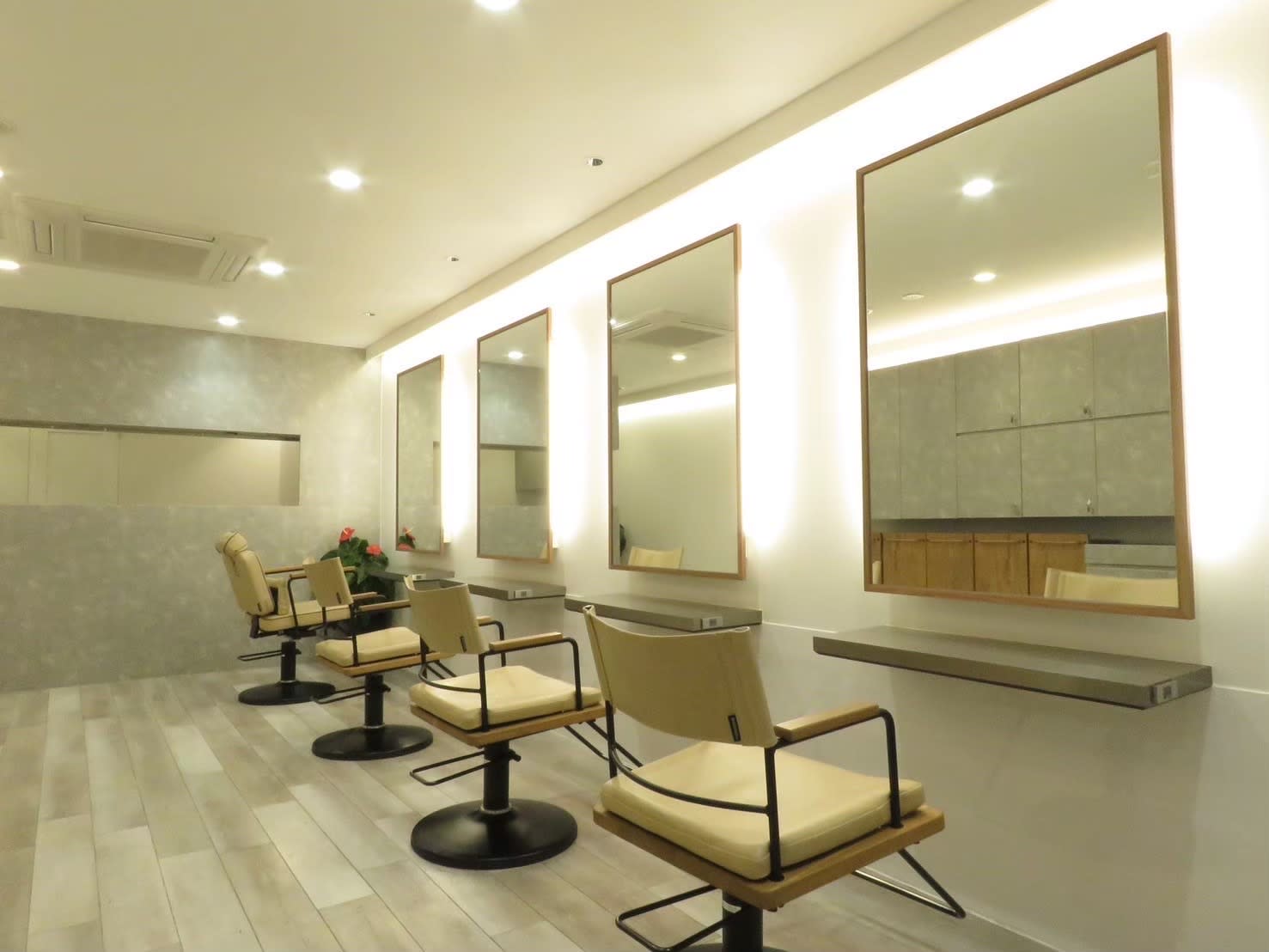 Salon Hollywood_1
