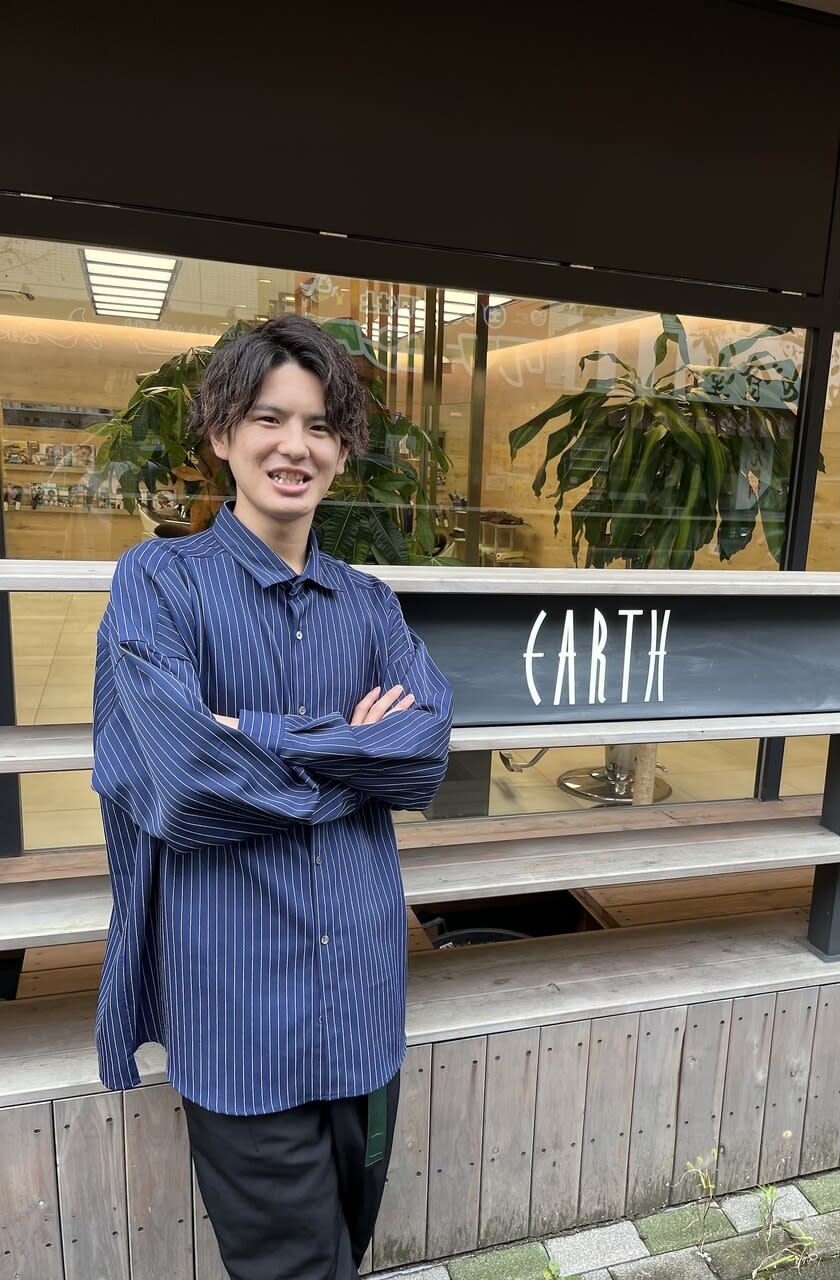 HAIR & MAKE EARTH 行徳店_青木　俊