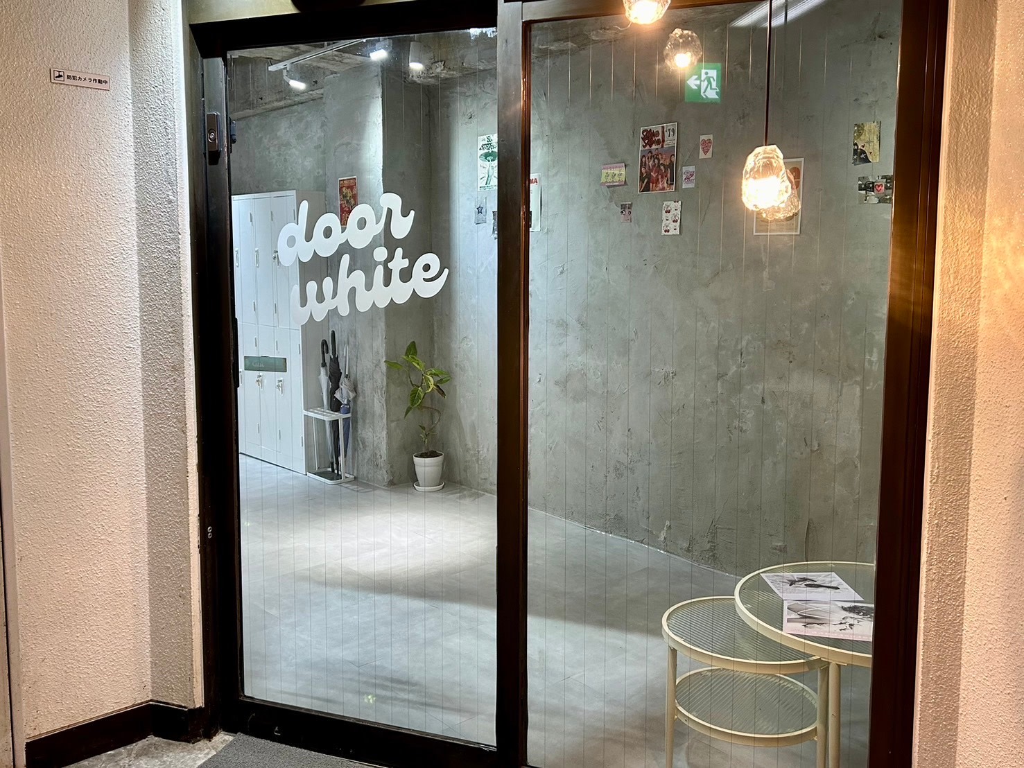 door white_2