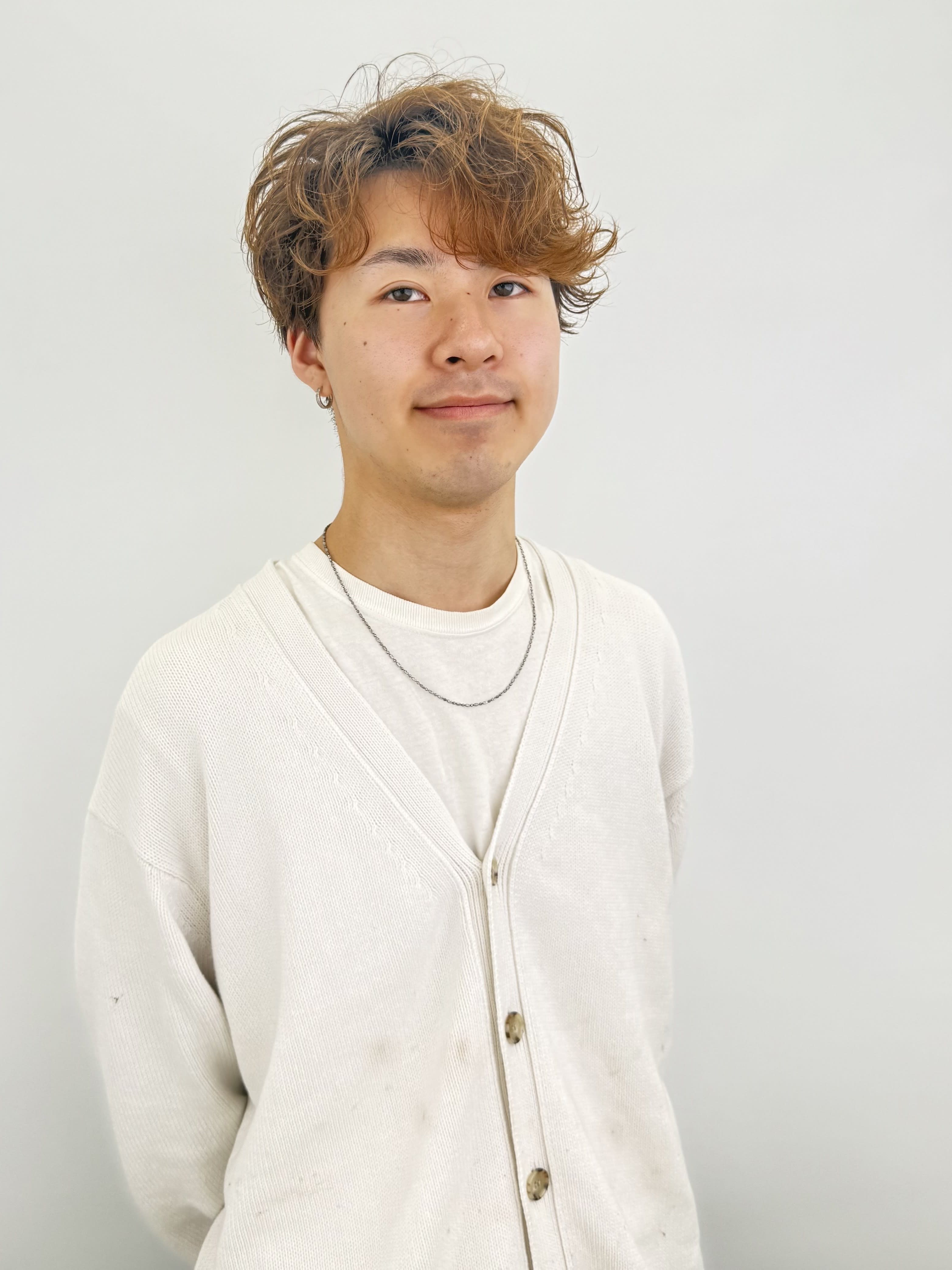 Ash 関内店_磯谷 怜寿