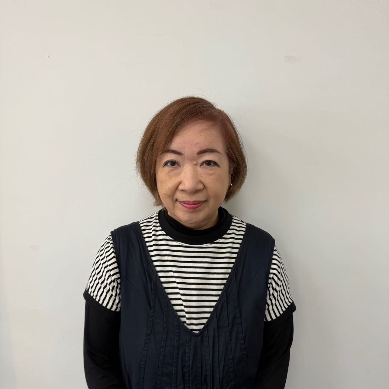 ELLYLONDON 1st.店_山内友子（ご指名はお電話のみ受付可能）