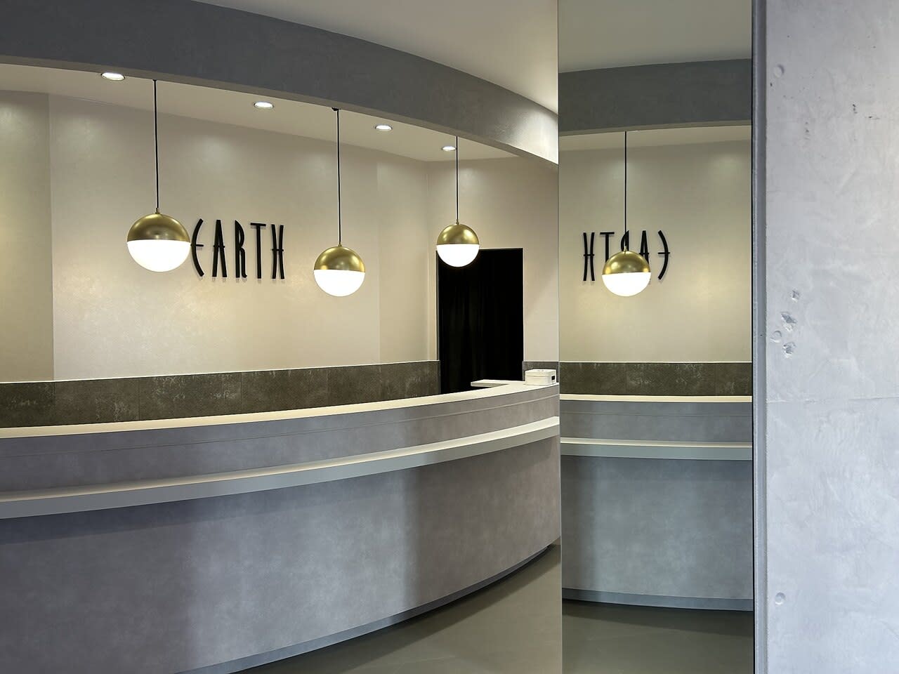 HAIR & MAKE EARTH 大曽根店_1