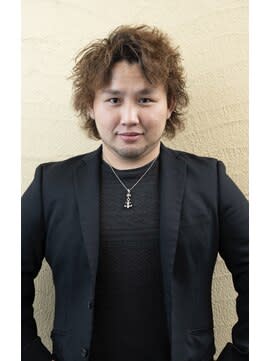 men's barber B.ond_井上 雅丈