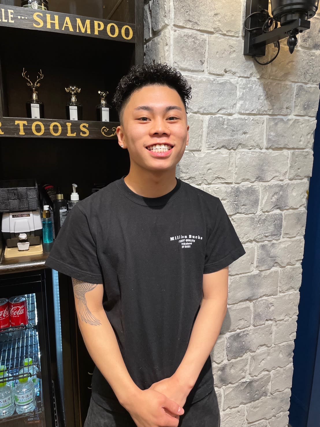 Million Bucks barber shop 上野_上小倉 未莉