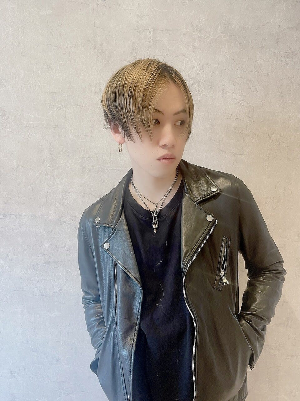 Agu hair aura 堺東店_神田　龍
