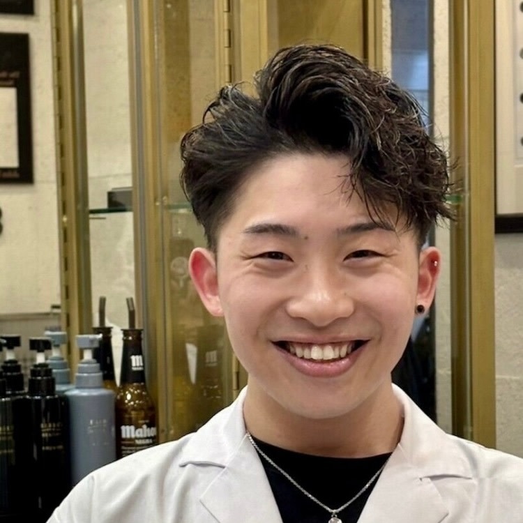 ヒロ銀座 バーバーショップ 札幌本店【HIRO GINZA BARBER SHOP】_浦田 悠真