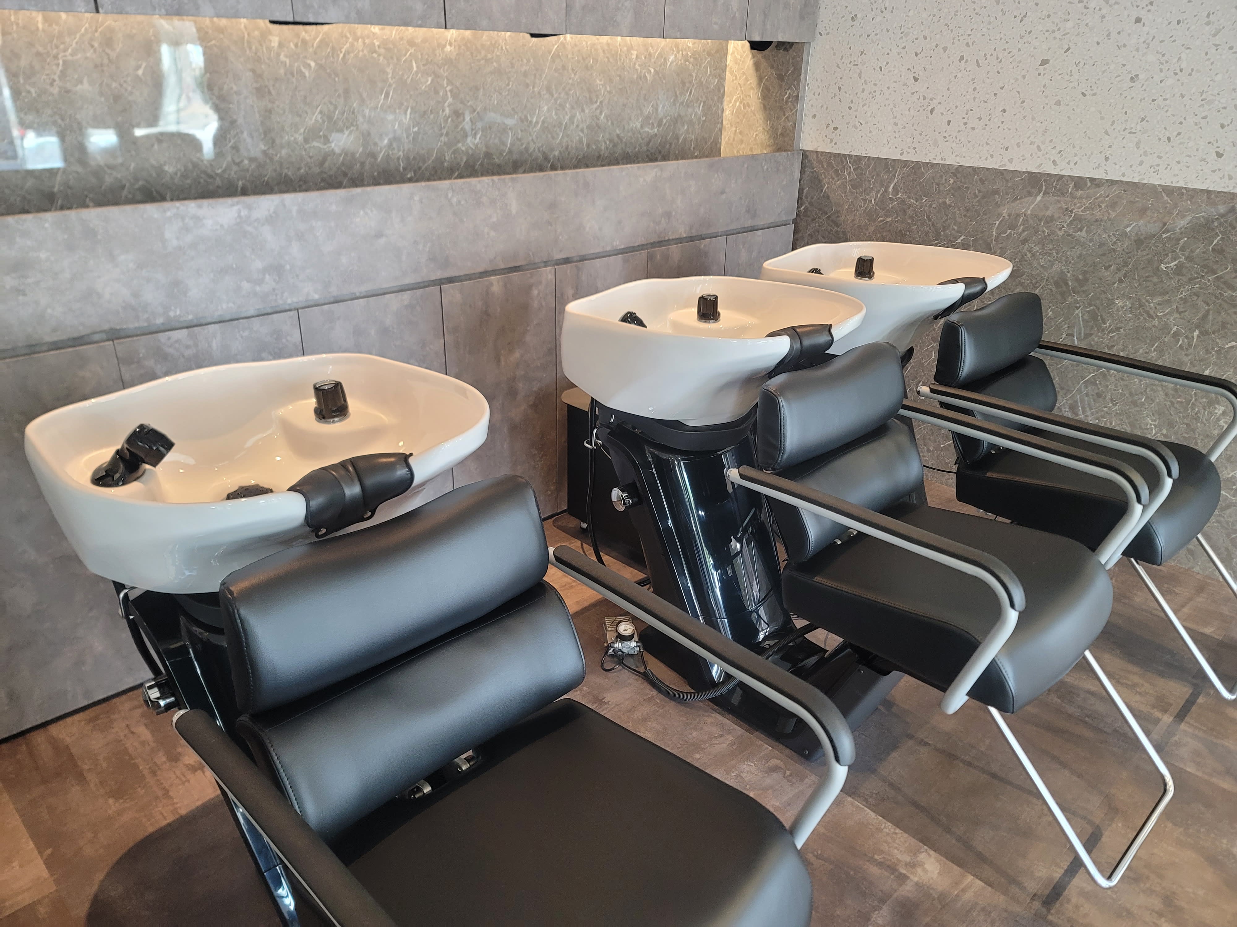 HAIR & MAKE EARTH 石巻店_2