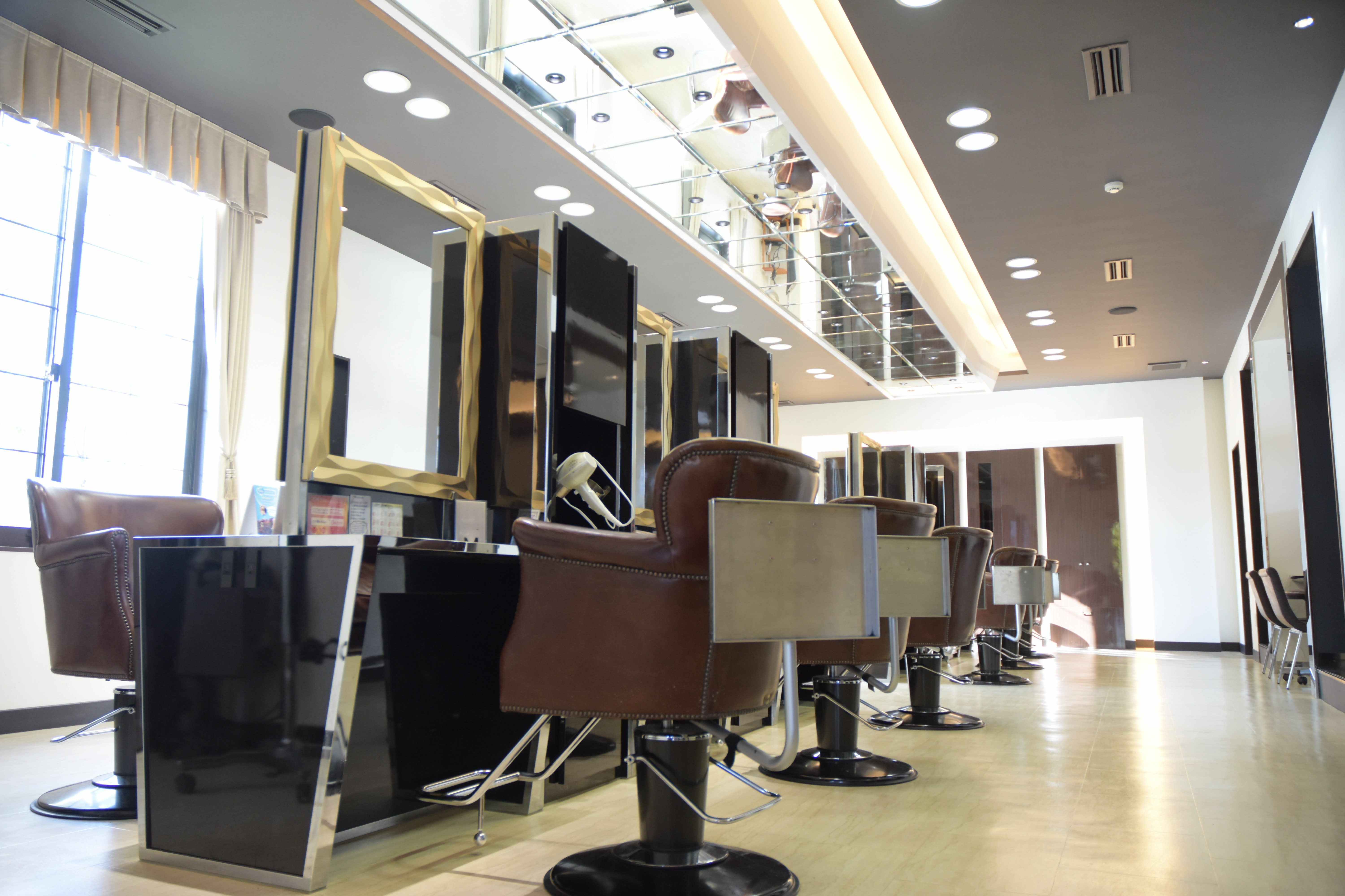 AULA 砺波店_1