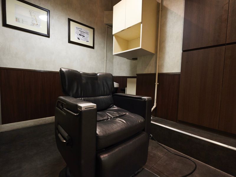 LAVIE NEWSTANDARDBARBER 浜松町本店