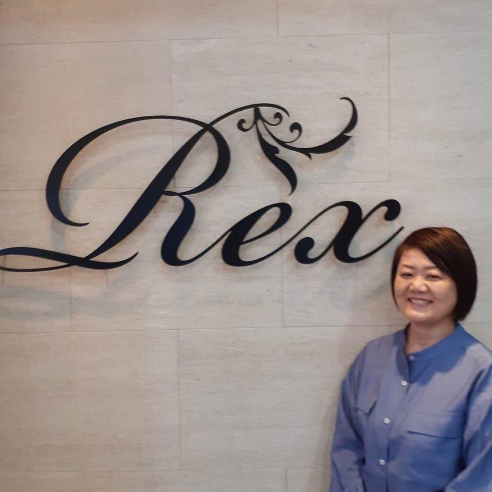 Rex 小倉駅前店_宮上 美和
