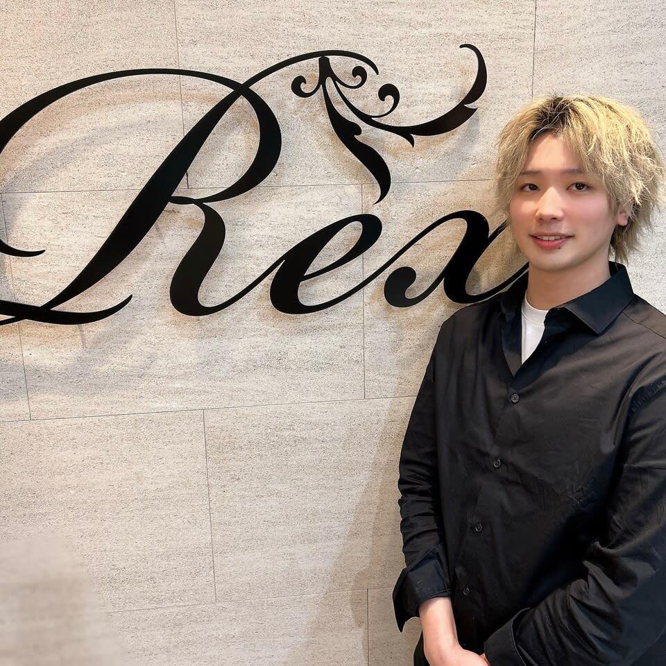 Rex 小倉駅前店_桑原 勇介
