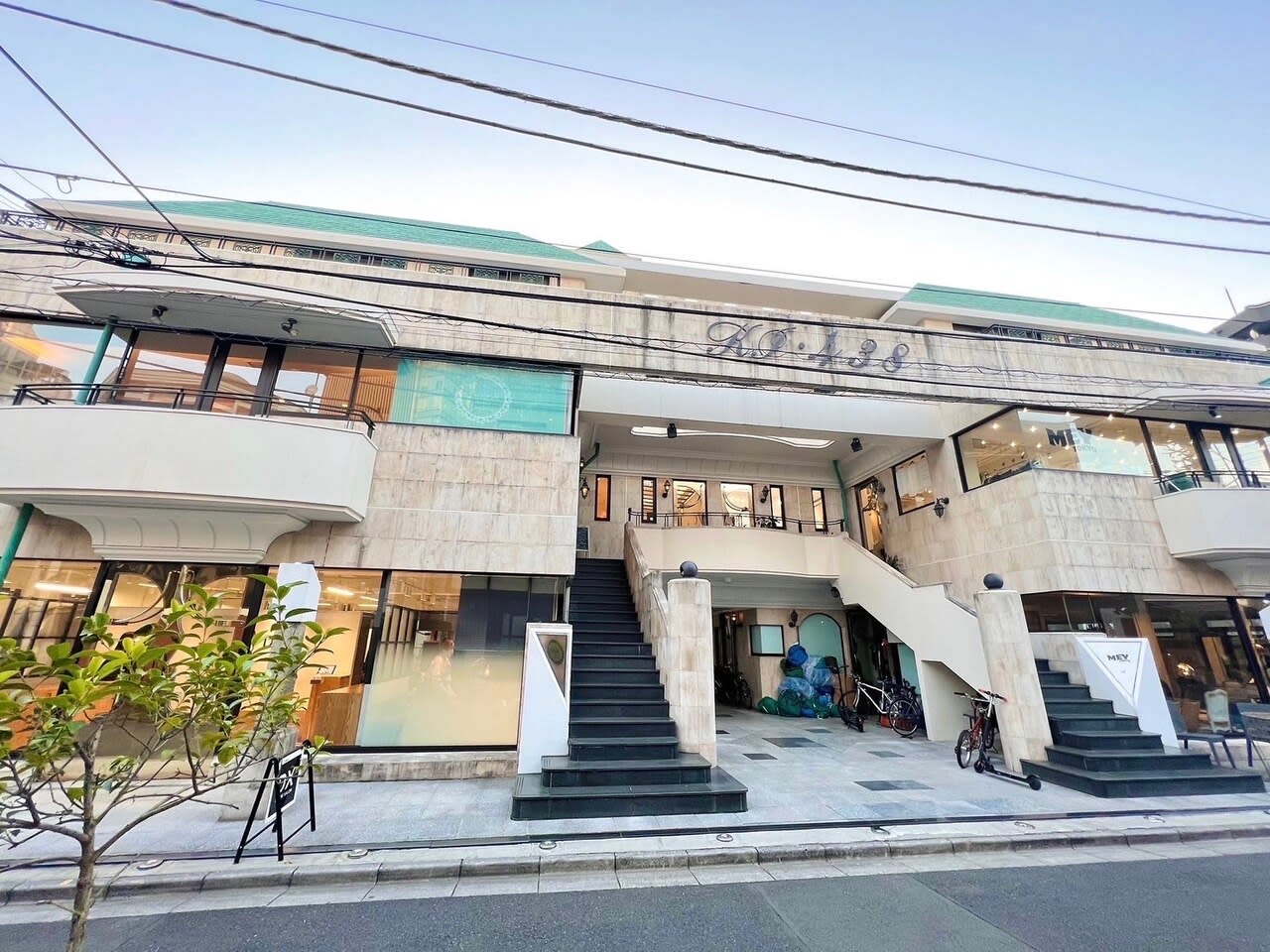 LAGOON 原宿/表参道 美髪カラー 髪質改善専門店