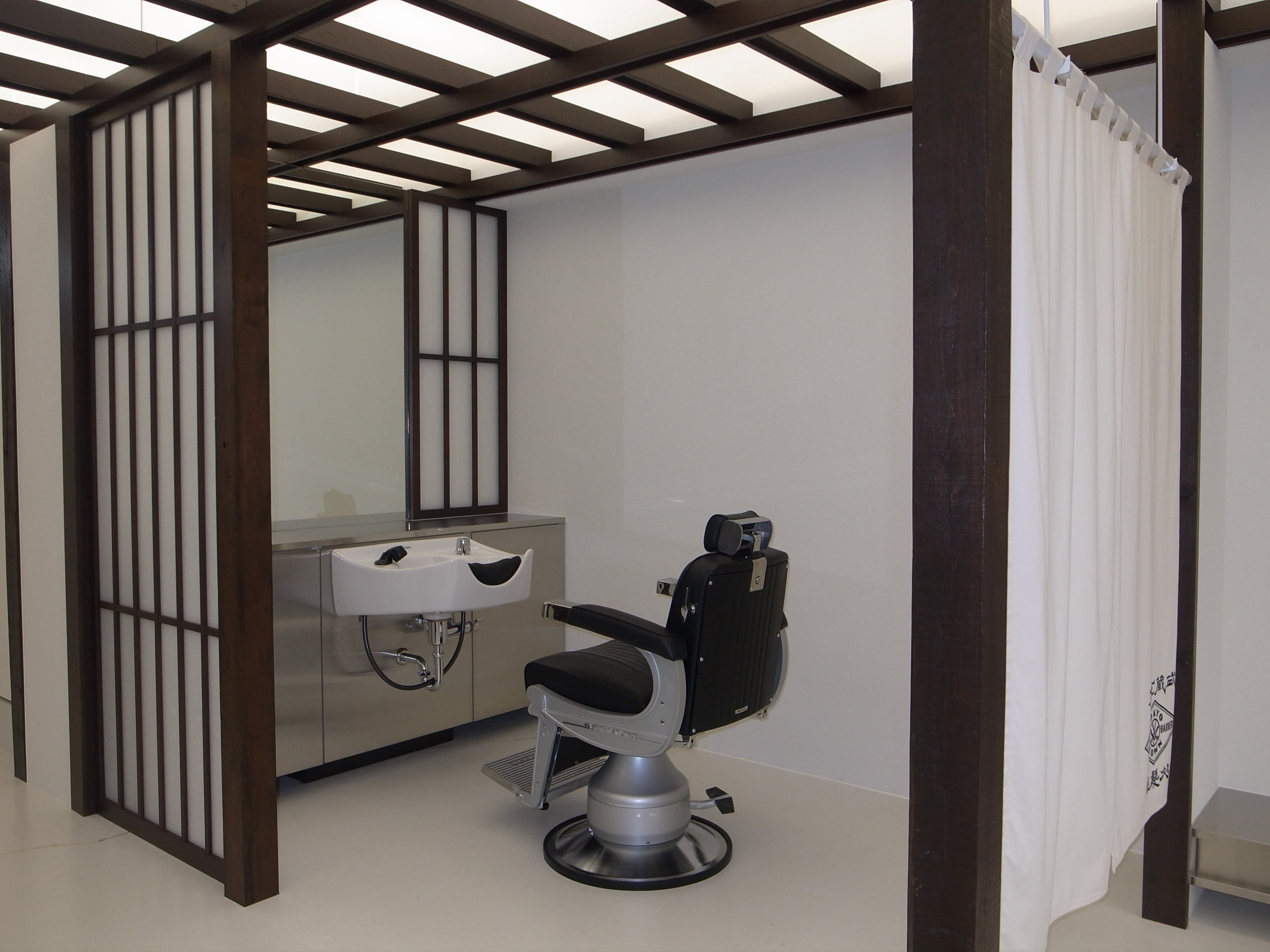 TOKYO CLASSIC BARBER TOWN_2