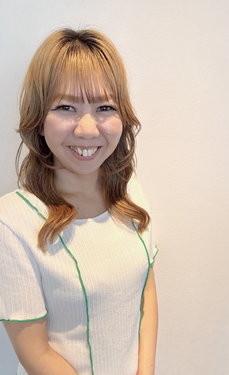 美容室emu_徳永　亜希子