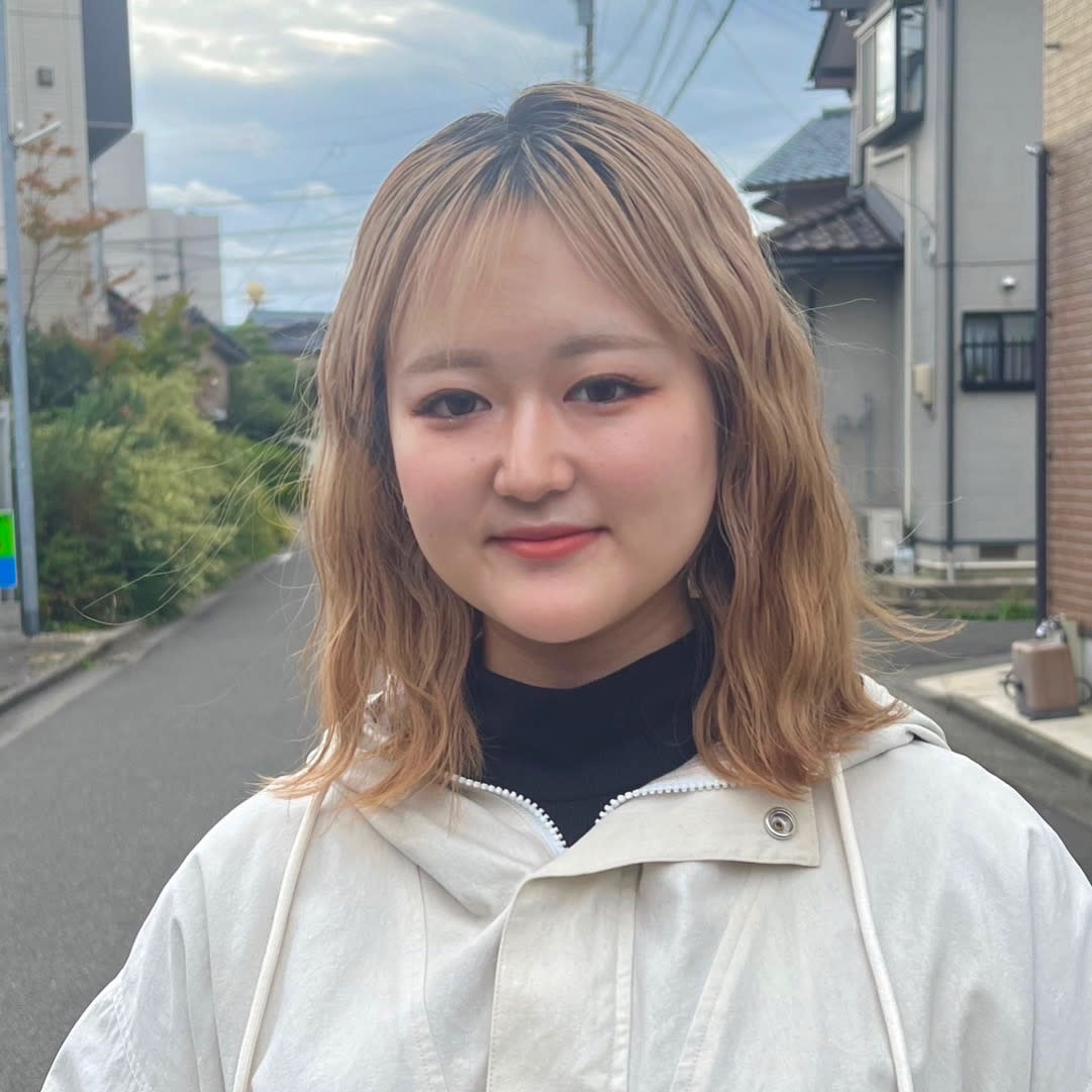 APREKO_SAYAKA