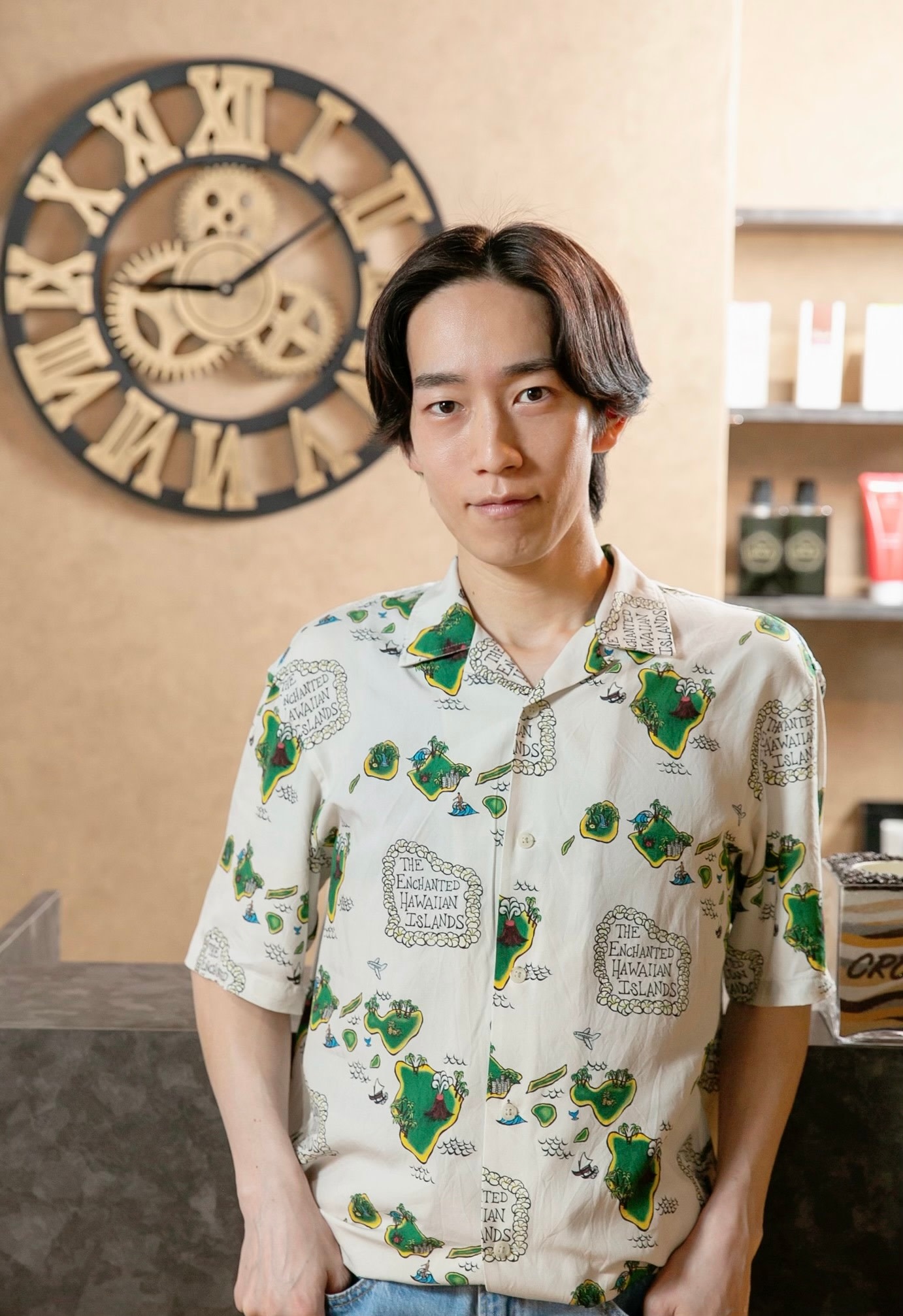 髪質改善ヘアエステサロン AInoa CRONOS 新大久保_浦野 一輝