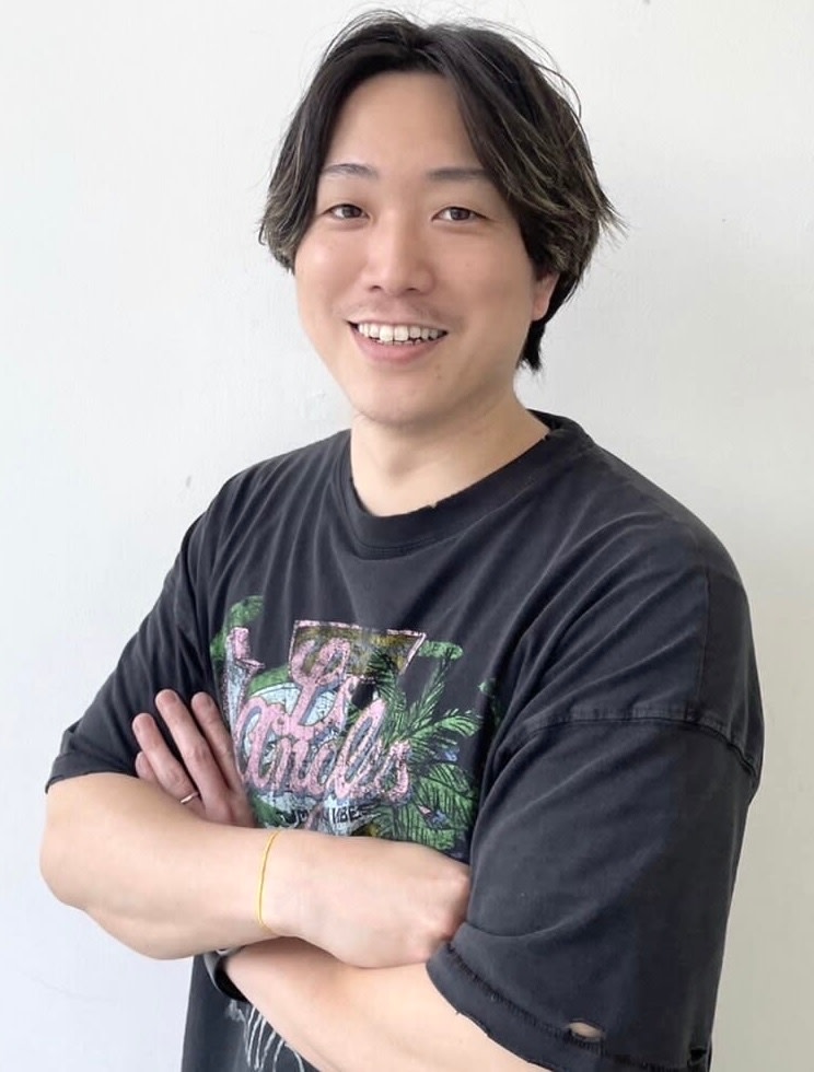 SOURCE 梅田_友井 翔太