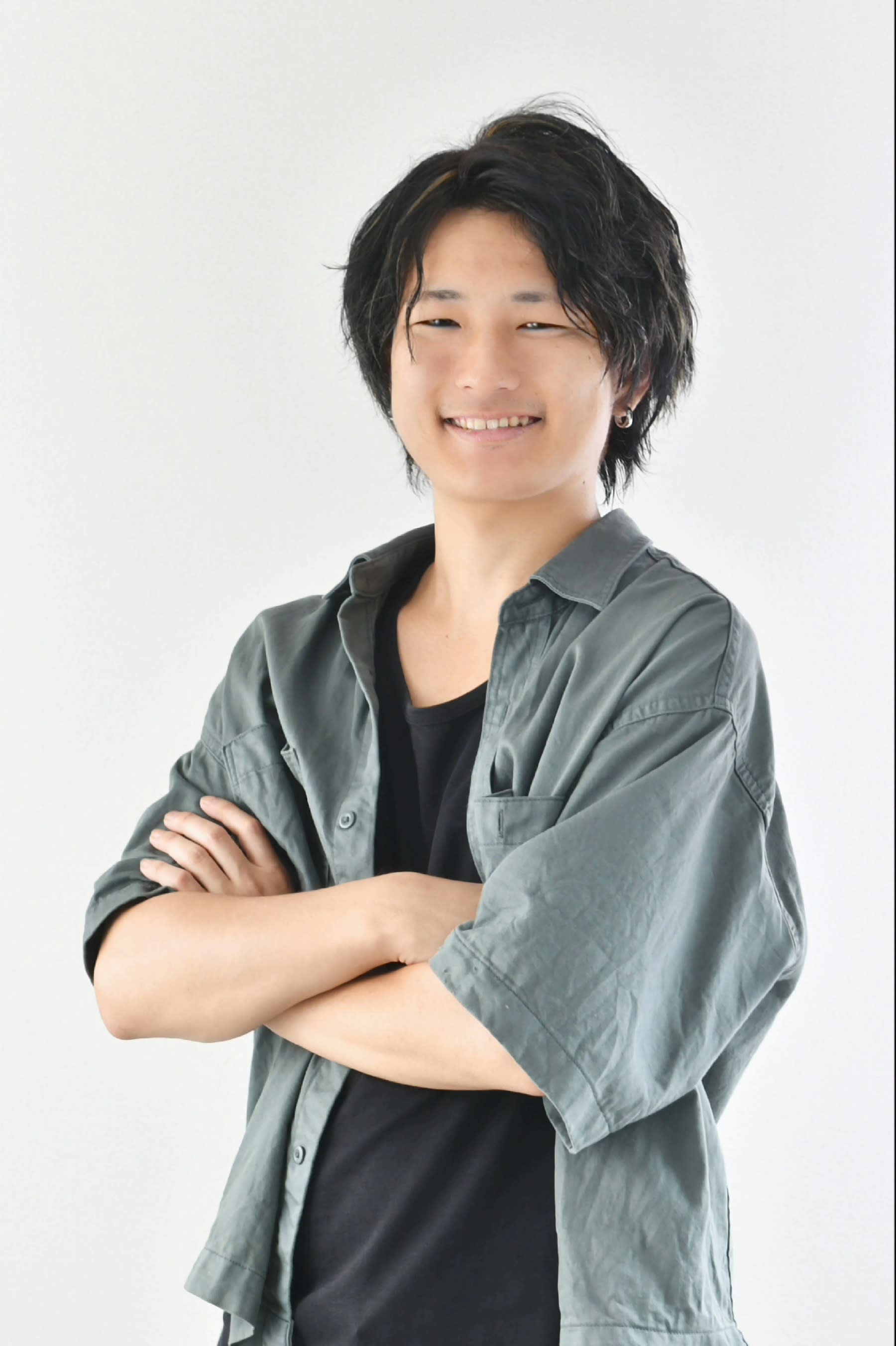 Logue_小針 葵