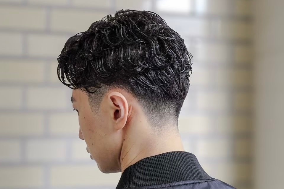 DAU BARBER SHOP 青山