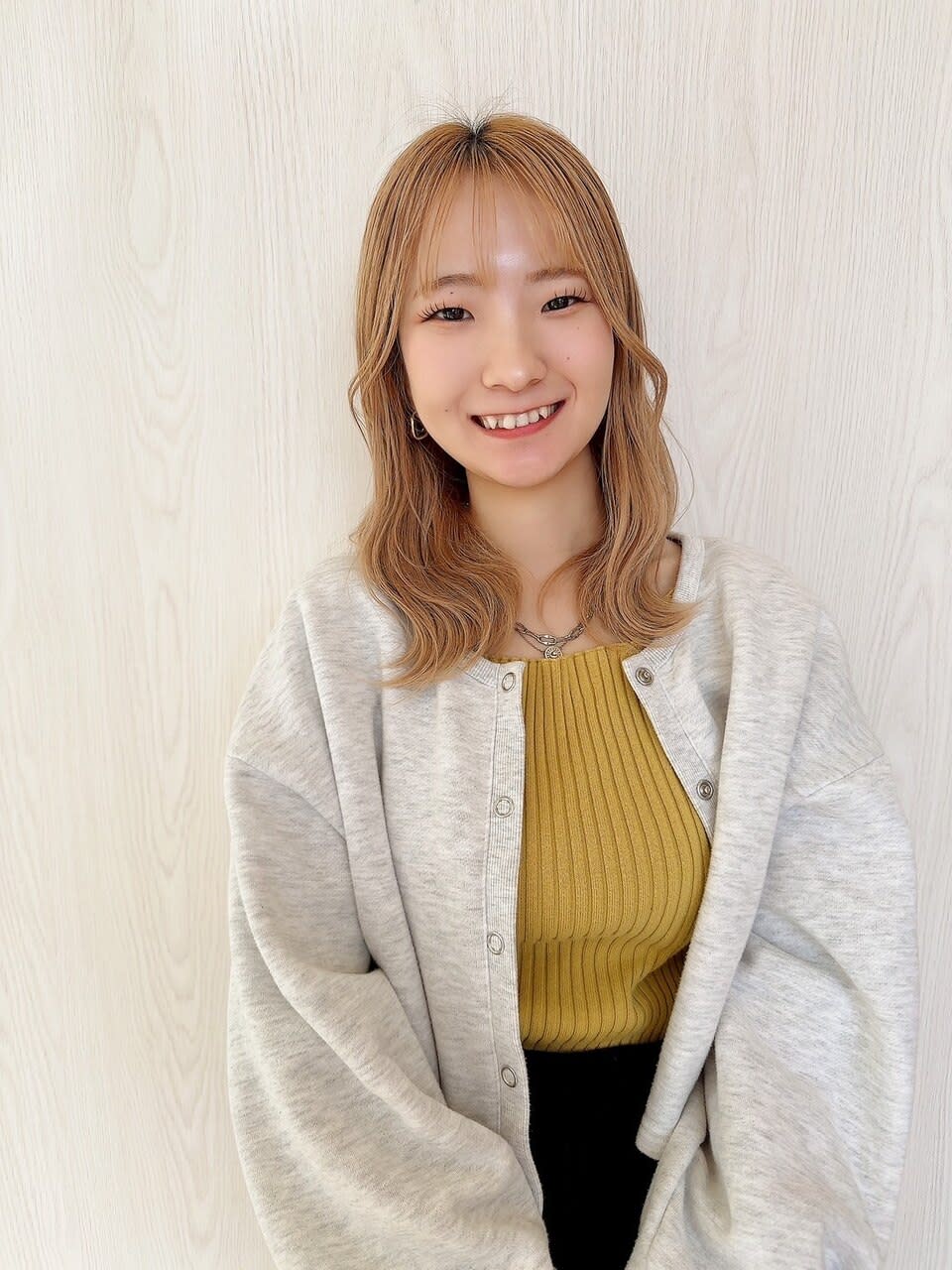 美容室 アクイールグラッセ_田鹿　毬鈴