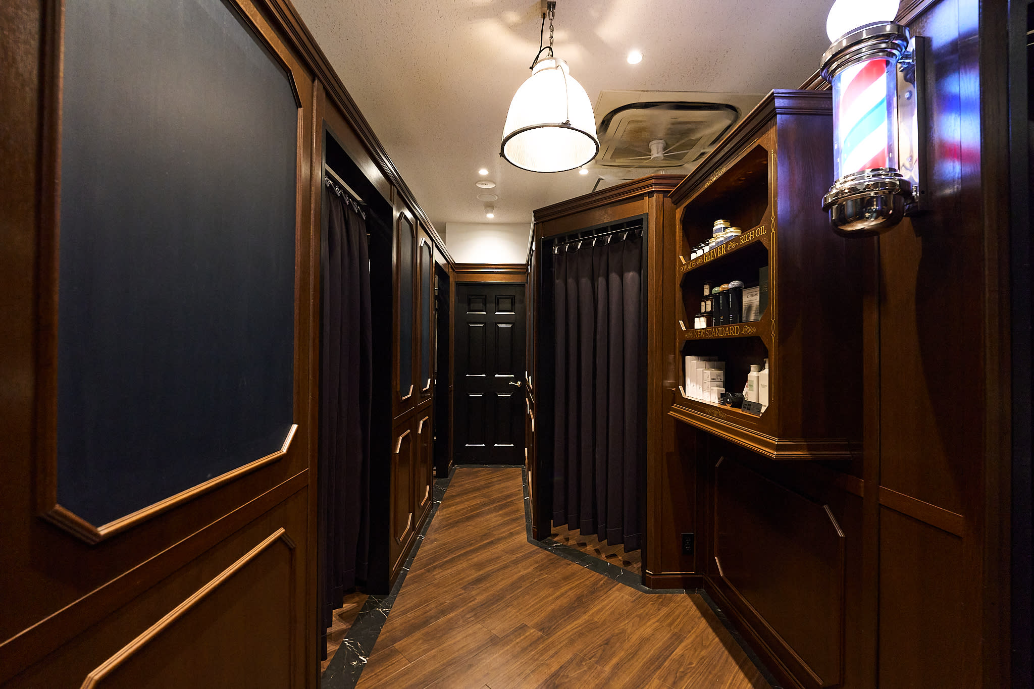 LAVIE NEW STANDARD BARBER 秋葉原神田店　理容室_2
