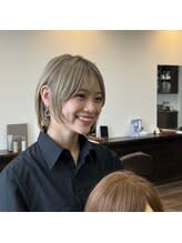 BELSTA 【ベルスタ】_岩崎 智穂