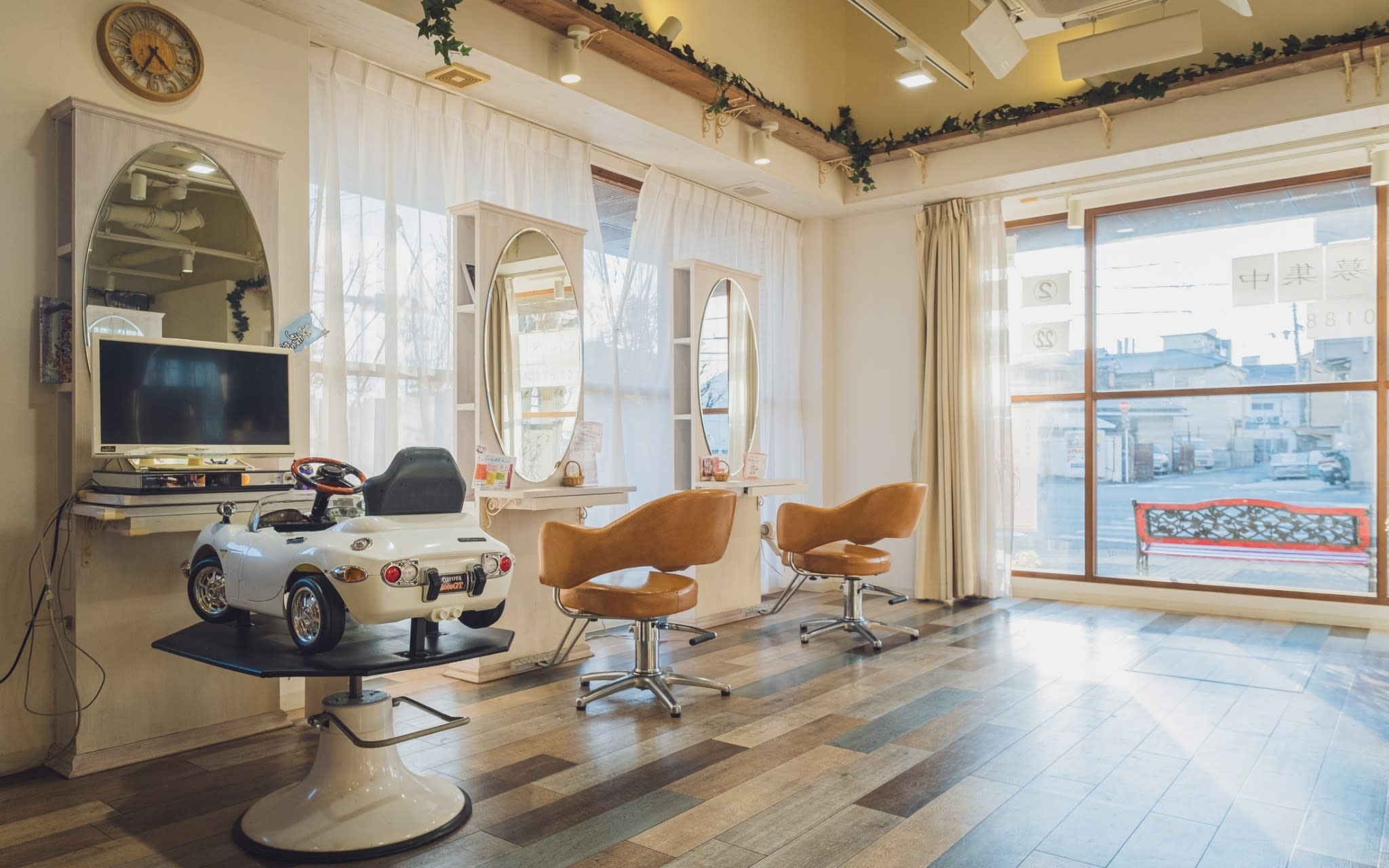 unpeu hair 西京極店