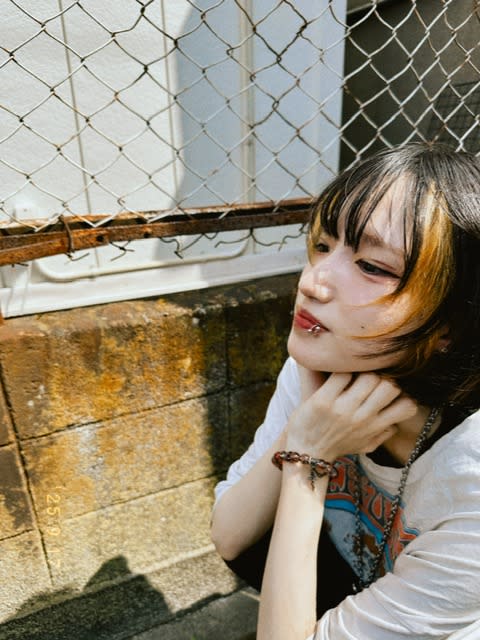 Laverite hair&beauty_1