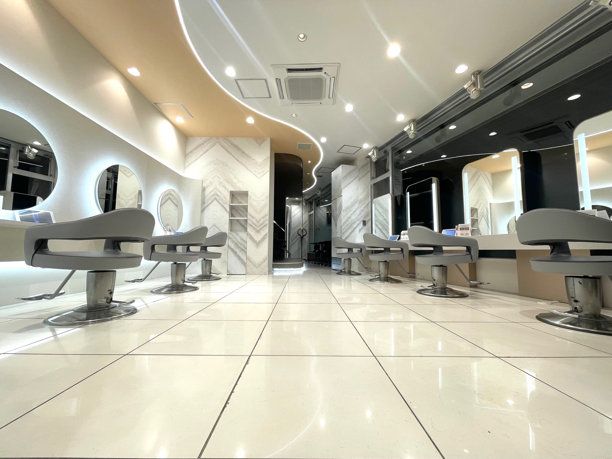 HAIR & MAKE EARTH 千葉店