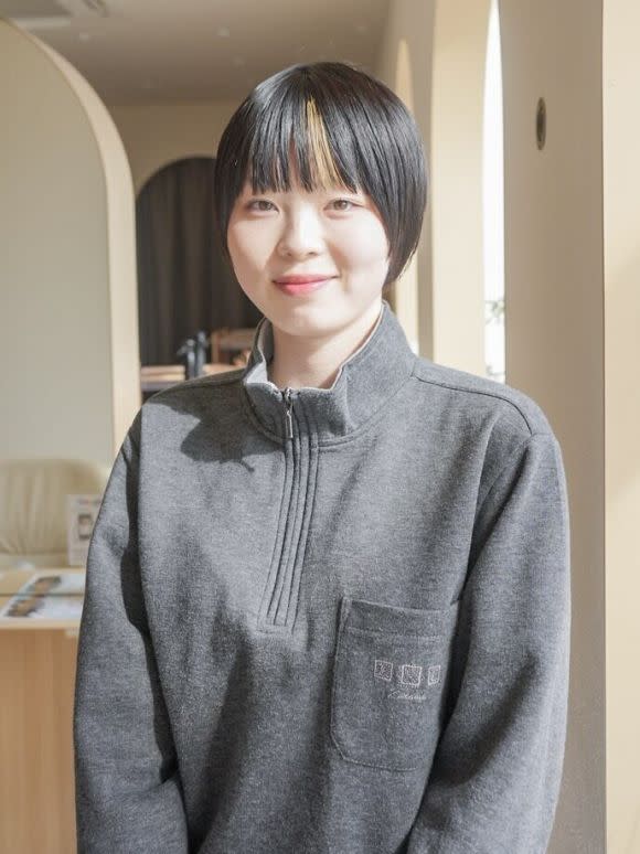 LUVISM 松崎店/新潟東区【ラヴィズム】_阿部萌花 【東区】