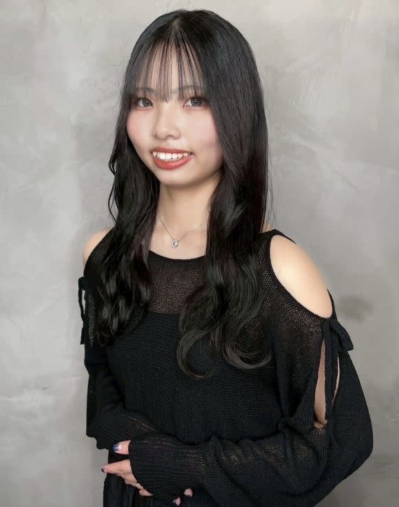 Lond profil 浦和_設樂 彩乃
